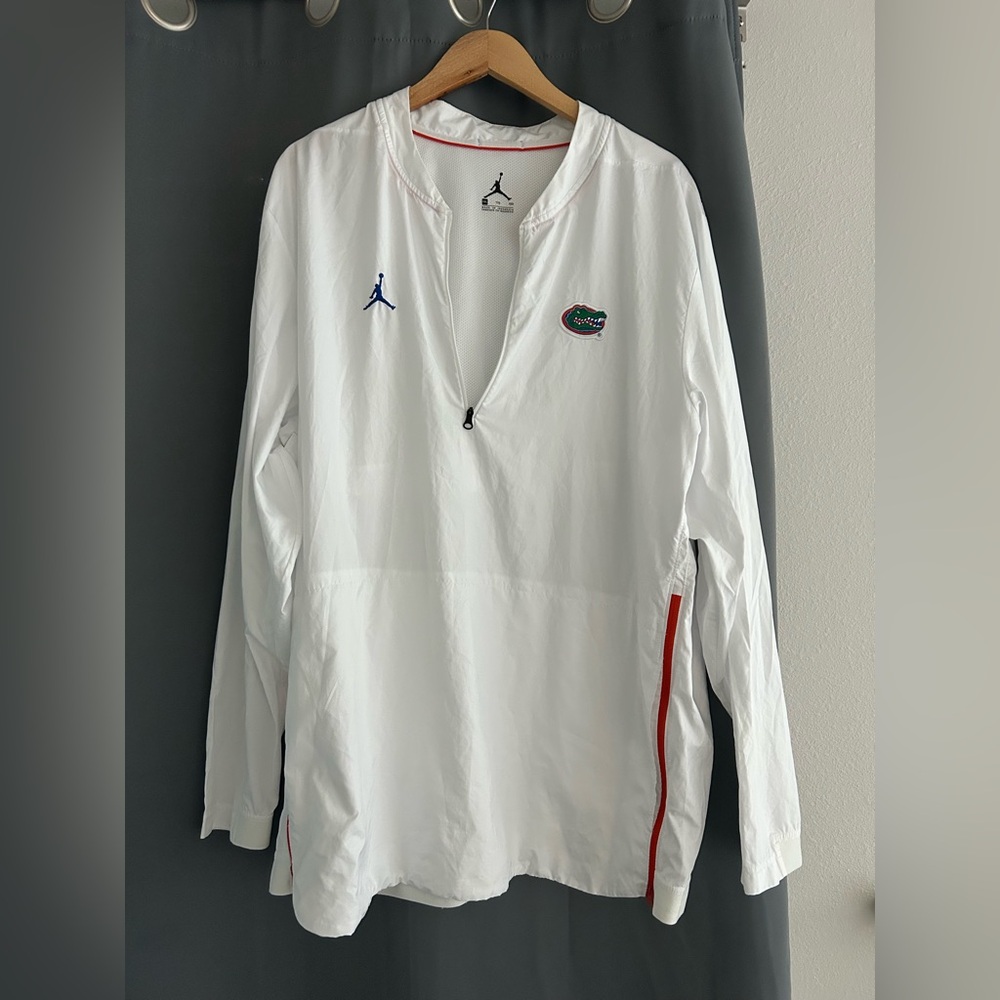 JORDAN White Zip Up Sweater with Blue and Red Accents